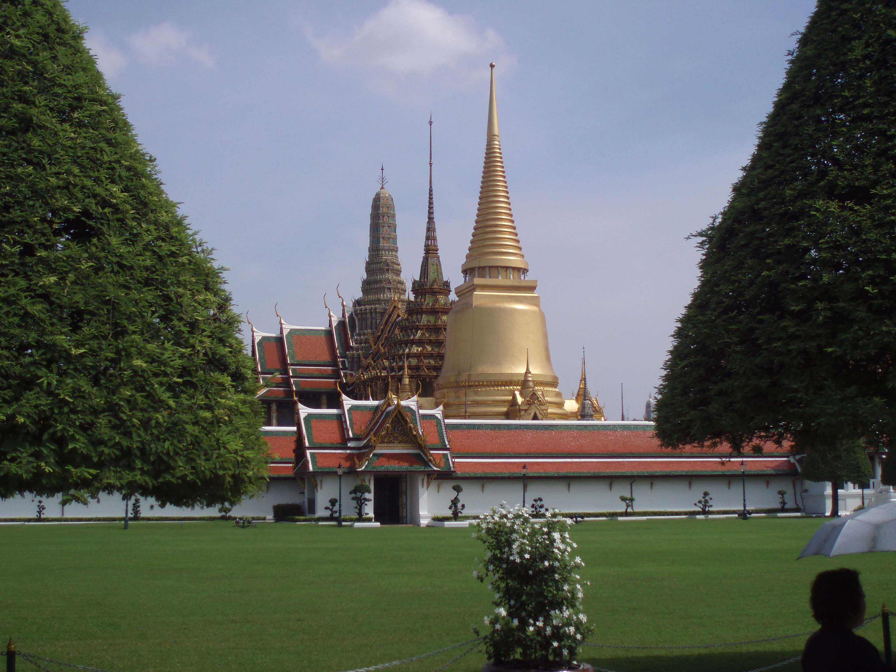A Trip to the Grand Palace & a Few Choice Pictures