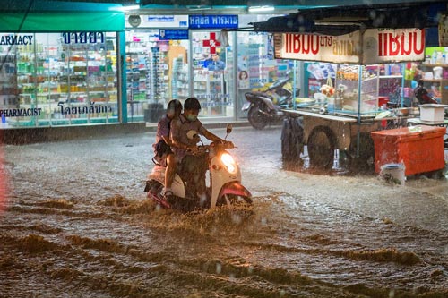 rainy season thailand