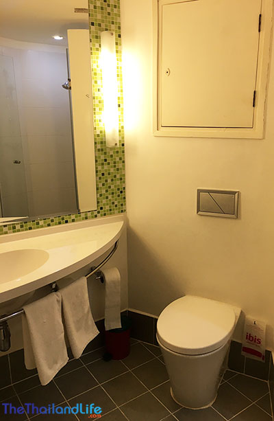 ibis hotel vientiane