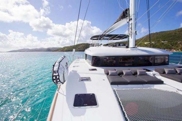 yacht charter on thailand