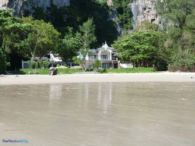 house-at-Railay-Beach