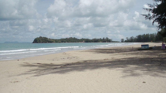 klong-dao-beach